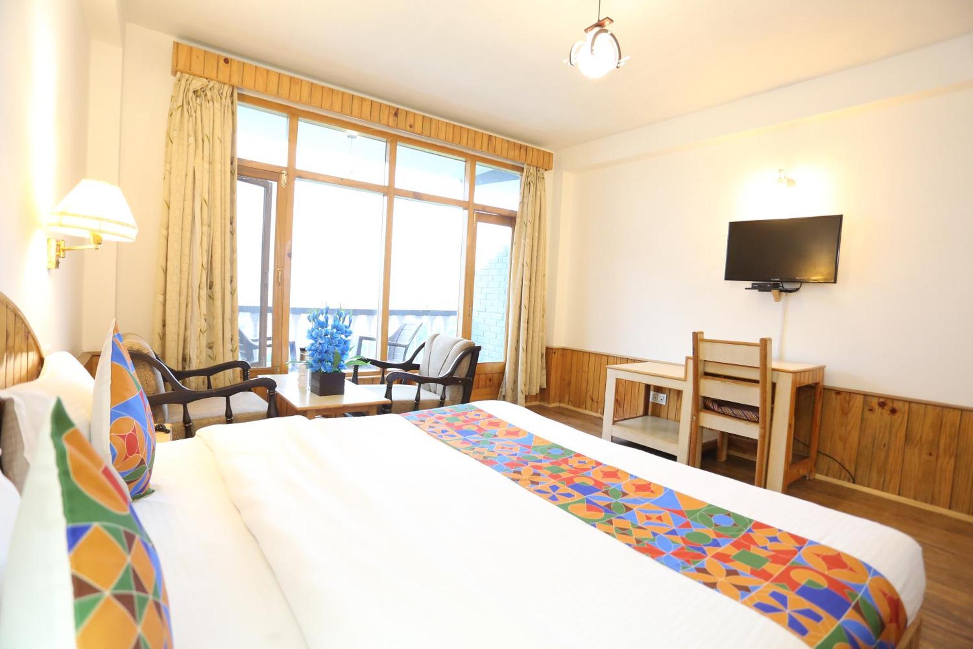 Hotel Surbhi Vashist Buitenkant foto
