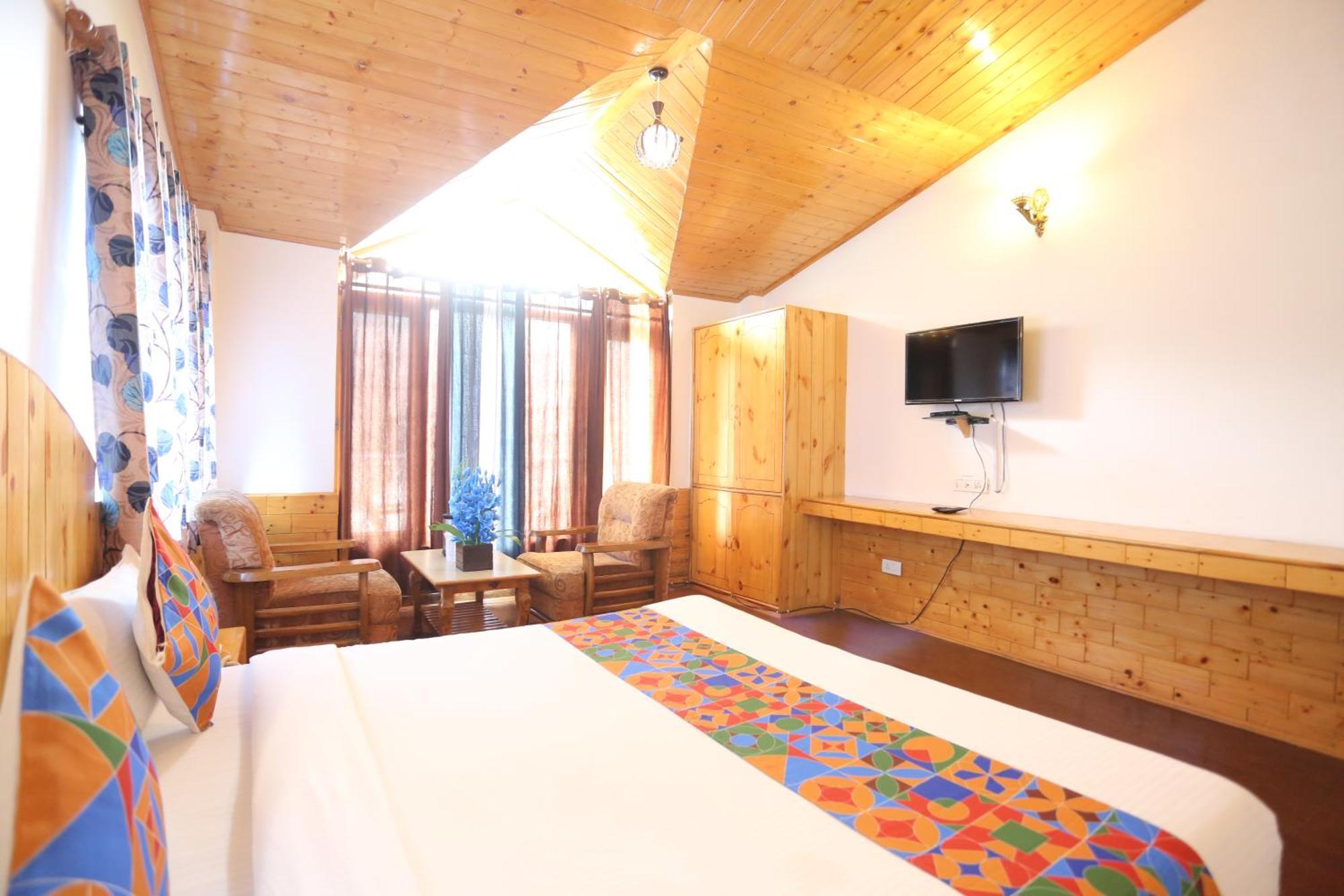 Hotel Surbhi Vashist Buitenkant foto