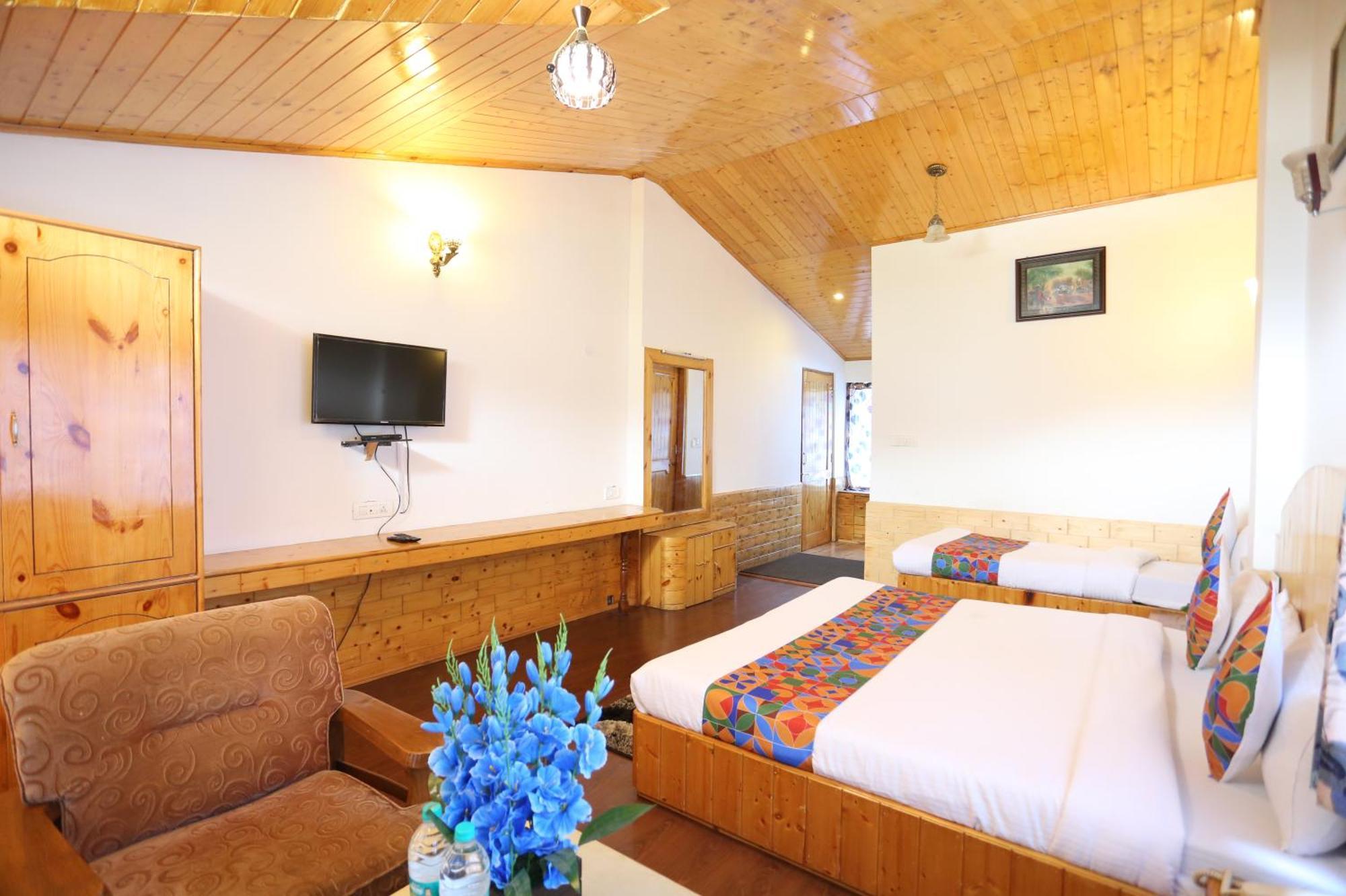 Hotel Surbhi Vashist Buitenkant foto