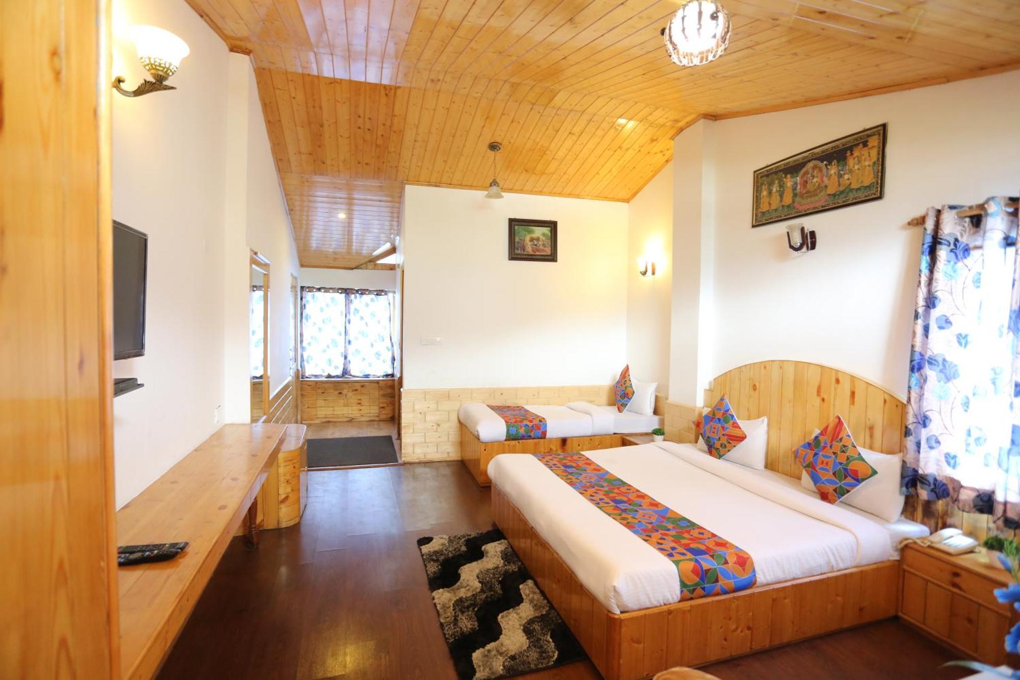 Hotel Surbhi Vashist Buitenkant foto